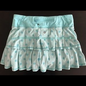 EUC Lululemon Tennis Skirt